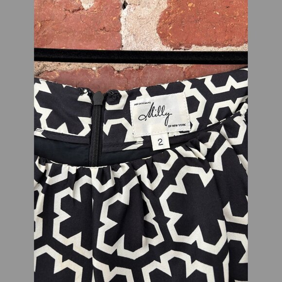 Classy Geometric Milly Silk Dress Size 2 - Picture 3 of 3